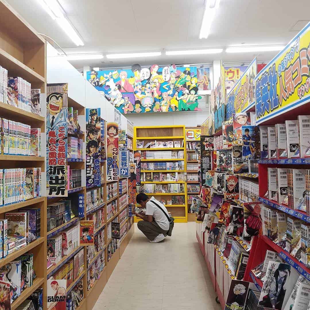 What Is An Otaku In Anime? How Otaku Are Viewed In Japan