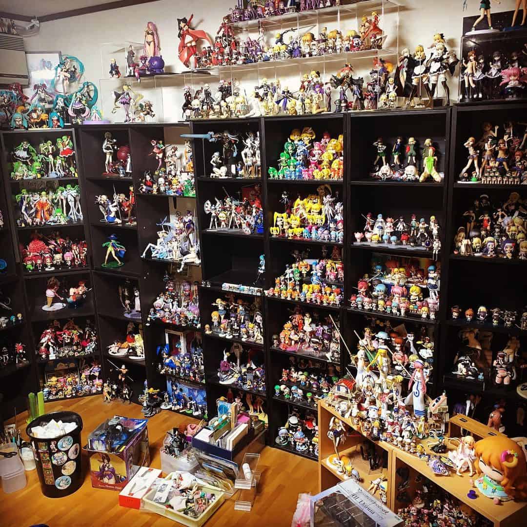 What Is An Otaku In Anime? How Otaku Are Viewed In Japan