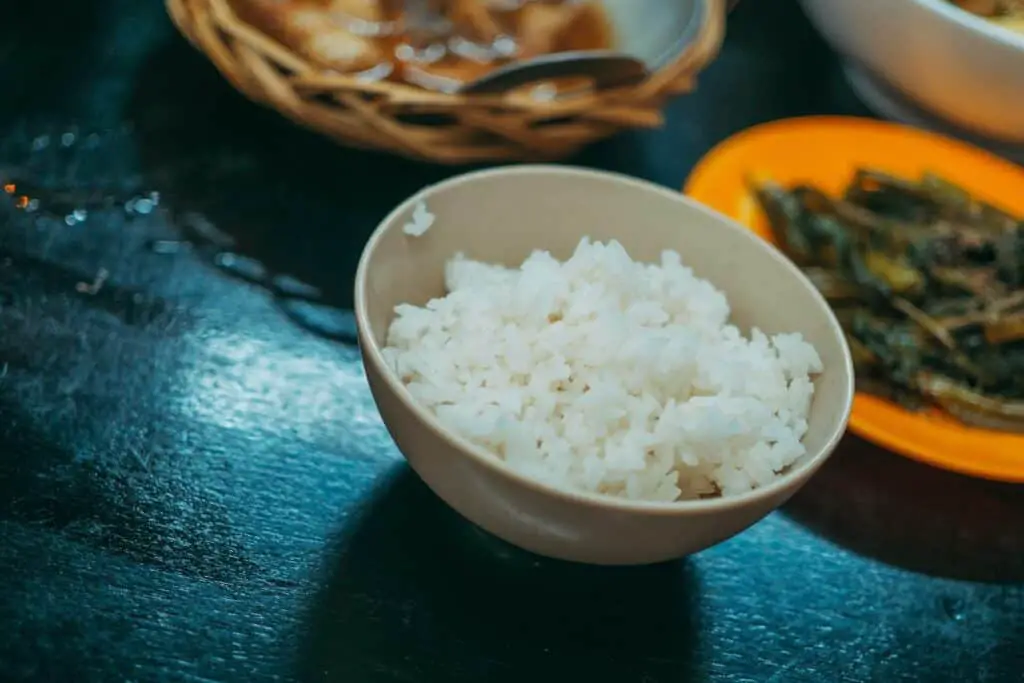 Cooked rice in a bowl