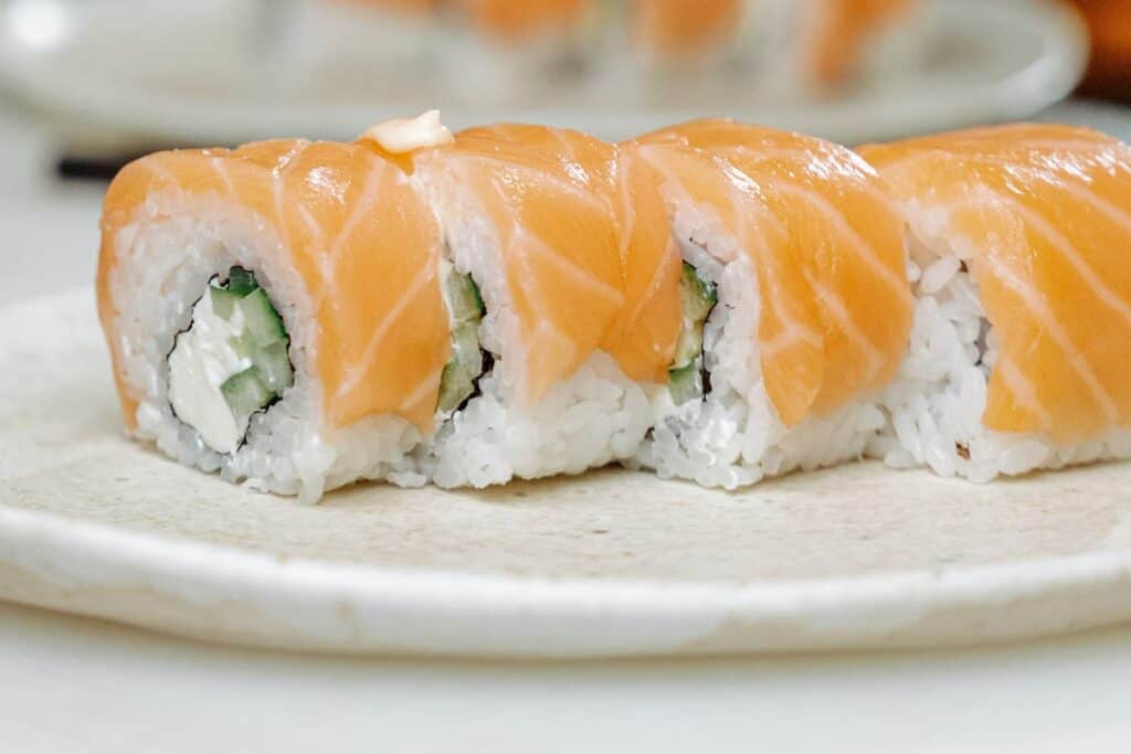 Sliced salmon sushi