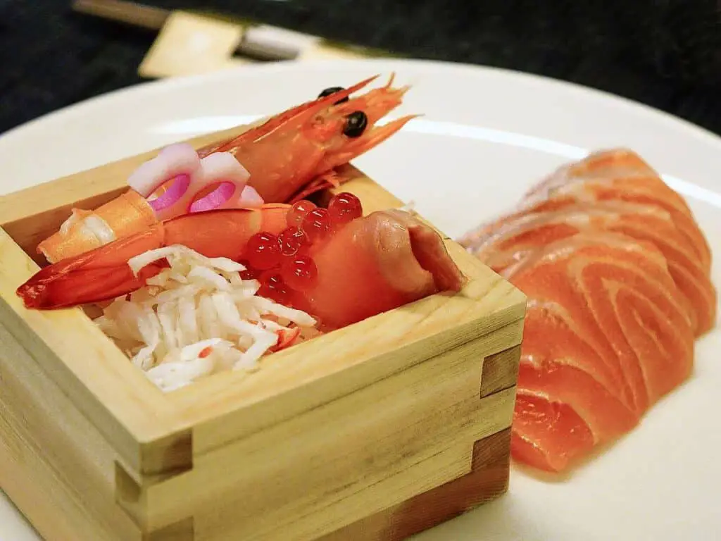 Sashimi salmon and shrimp