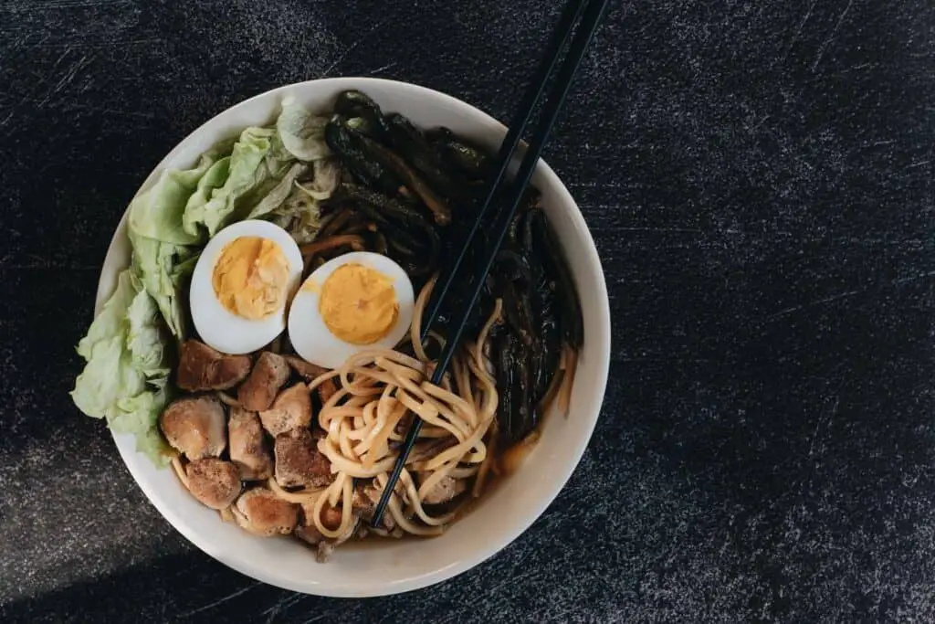 A bowl of ramen with eggs
