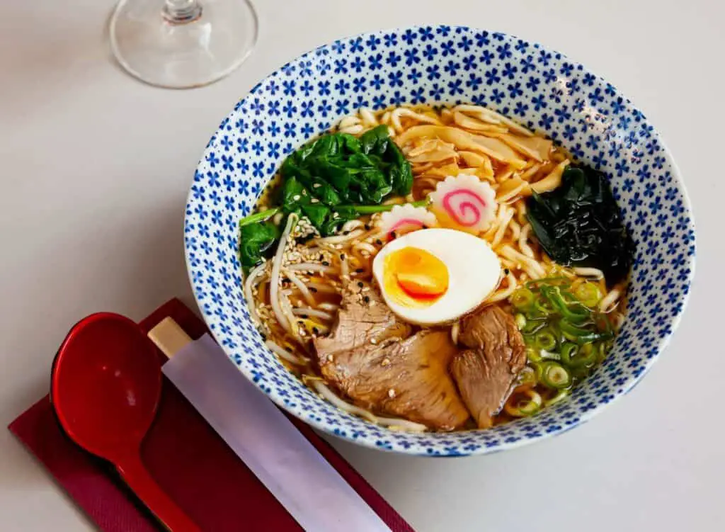 Ramen with fish cakes inside